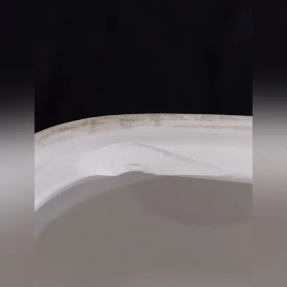 Tissue holder - Picture 11 of 11